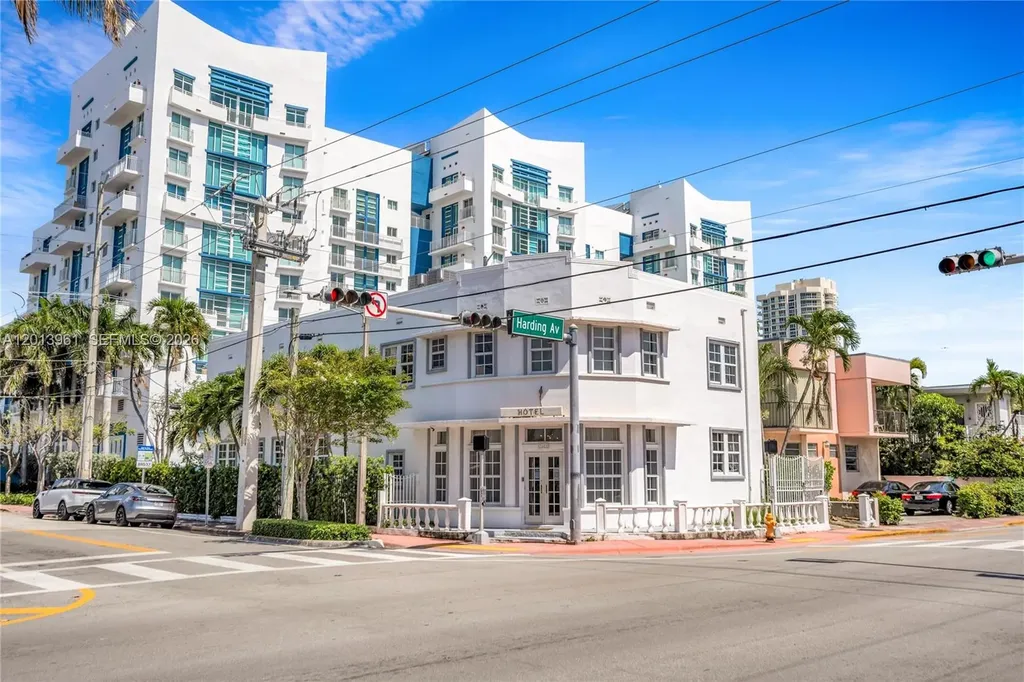 7643 Harding Avenue Miami Beach FL 33141
