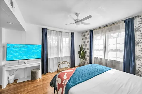7643 Harding Avenue Miami Beach FL 33141