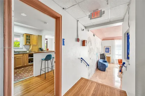 7643 Harding Avenue Miami Beach FL 33141