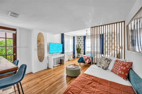 7643 Harding Avenue Miami Beach FL 33141