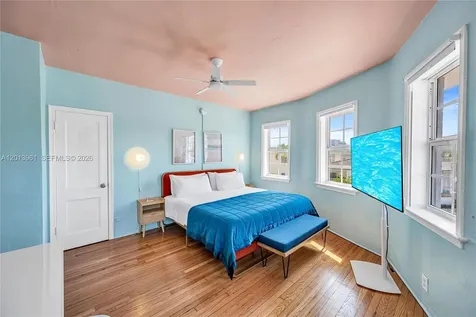 7643 Harding Avenue Miami Beach FL 33141