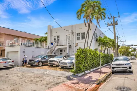 7643 Harding Avenue Miami Beach FL 33141