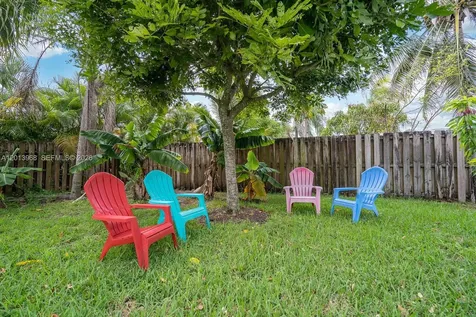 4125 NW 96th Terrace Sunrise FL 33351