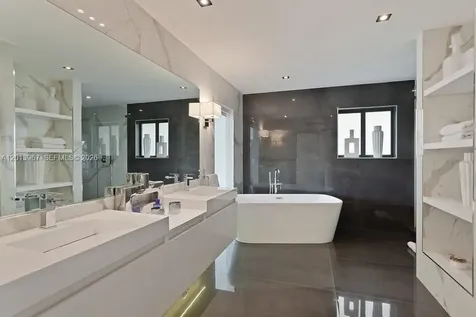 7972 Biscayne Point Circle Miami Beach FL 33141
