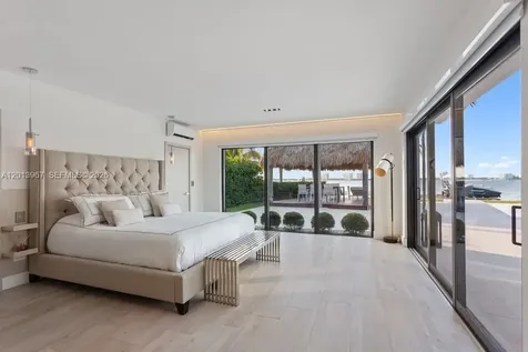 7972 Biscayne Point Circle Miami Beach FL 33141