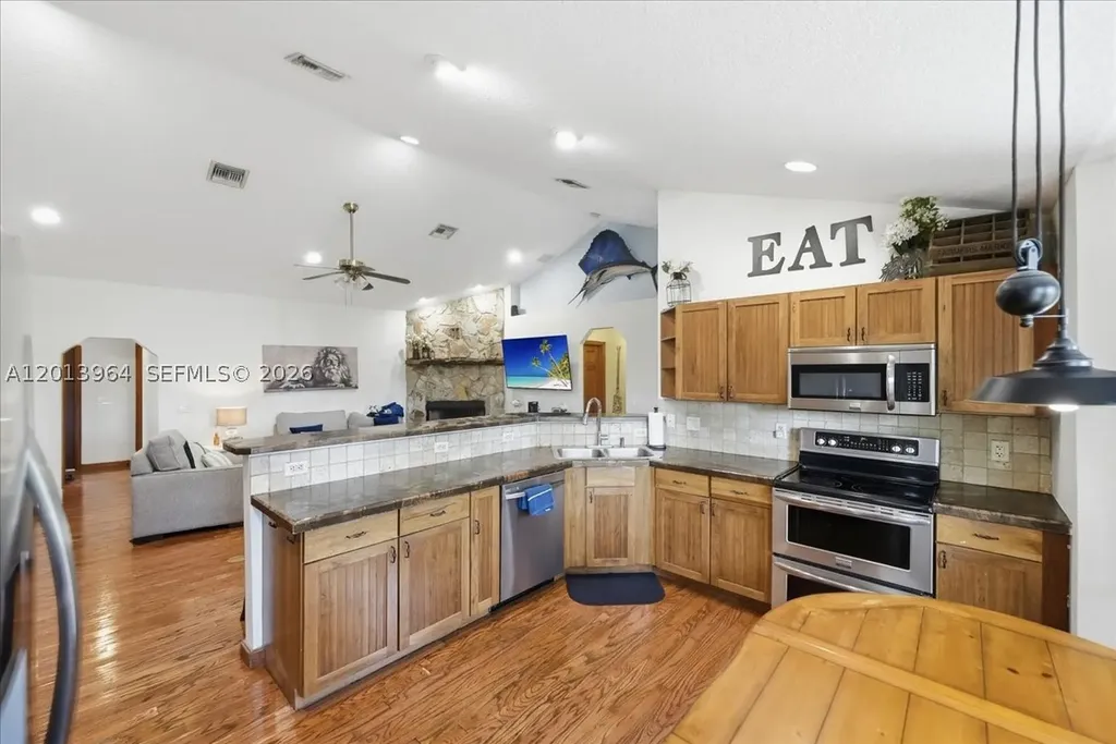 17857 82nd Road N Loxahatchee FL 33470