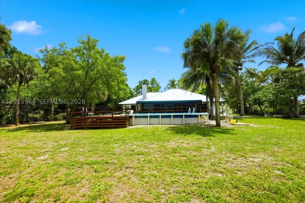 17857 82nd Road N Loxahatchee FL 33470