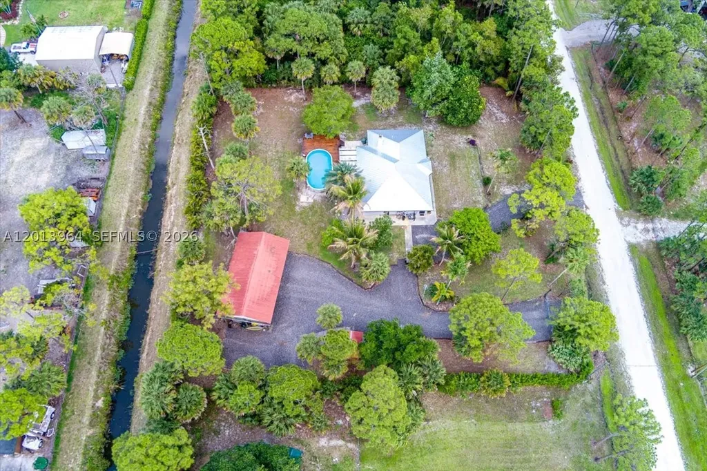 17857 82nd Road N Loxahatchee FL 33470