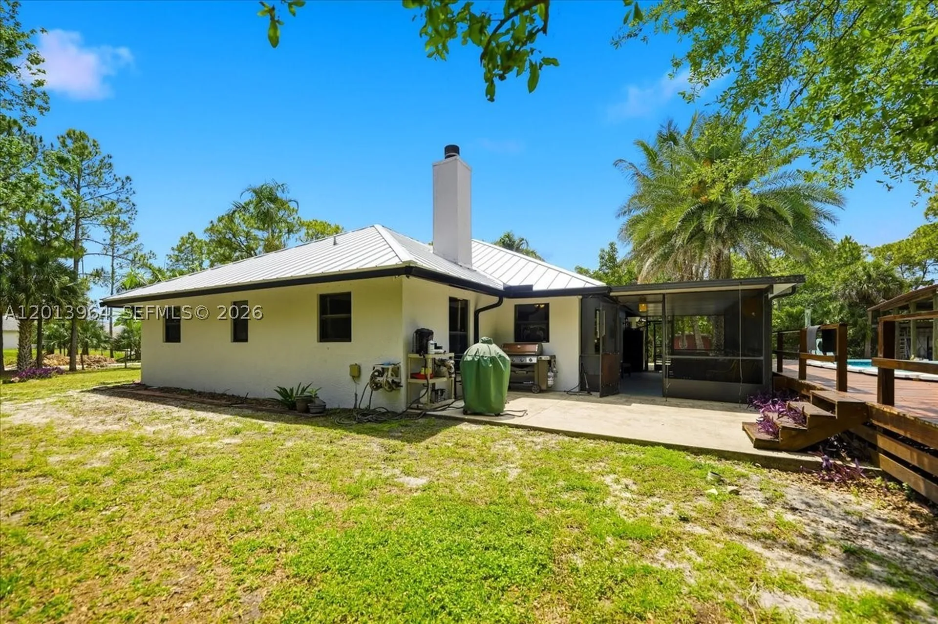 17857 82nd Road N Loxahatchee FL 33470