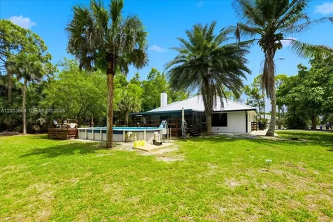 17857 82nd Road N Loxahatchee FL 33470