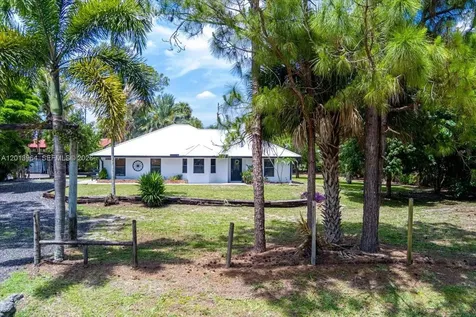17857 82nd Road N Loxahatchee FL 33470