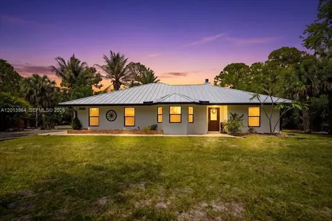17857 82nd Road N Loxahatchee FL 33470