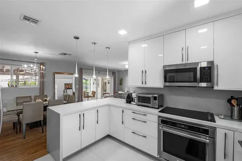 12425 SW 91st Avenue Miami FL 33176