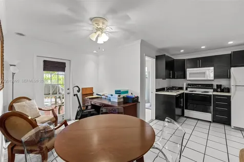 12425 SW 91st Avenue Miami FL 33176