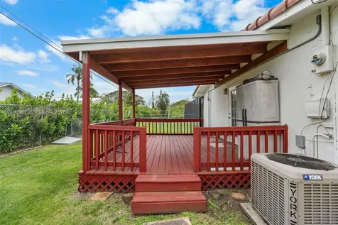 12425 SW 91st Avenue Miami FL 33176