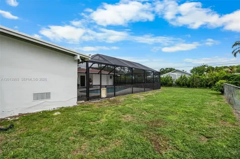 12425 SW 91st Avenue Miami FL 33176
