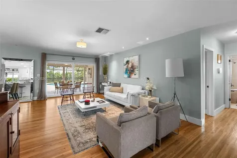 12425 SW 91st Avenue Miami FL 33176