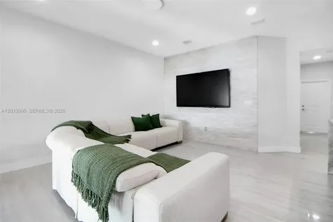 14671 SW 20th Street Miami FL 33175