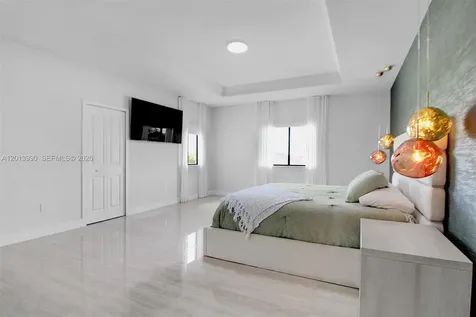14671 SW 20th Street Miami FL 33175