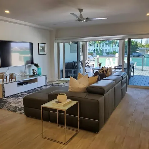 7406 Gary Avenue Miami Beach FL 33141
