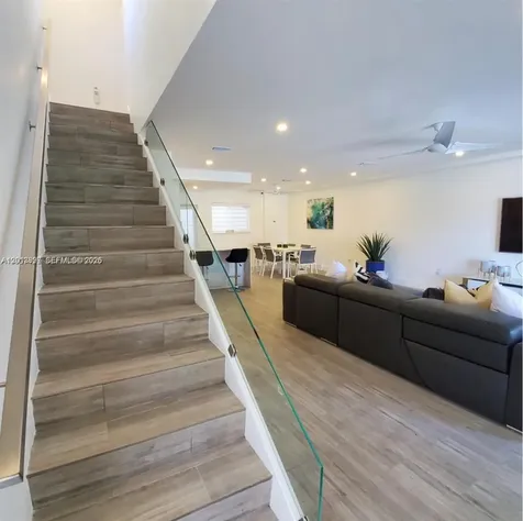 7406 Gary Avenue Miami Beach FL 33141