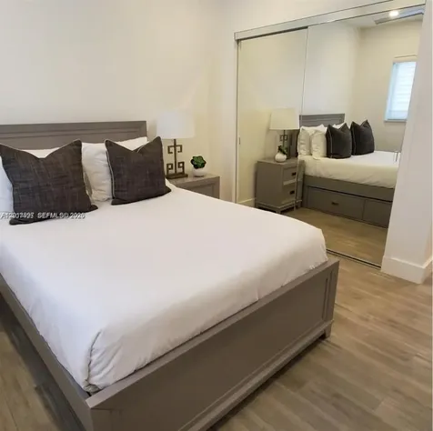 7406 Gary Avenue Miami Beach FL 33141