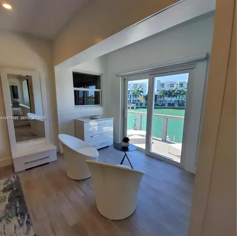 7406 Gary Avenue Miami Beach FL 33141