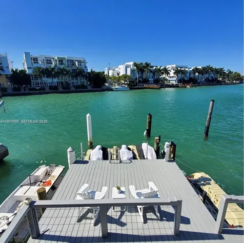 7406 Gary Avenue Miami Beach FL 33141