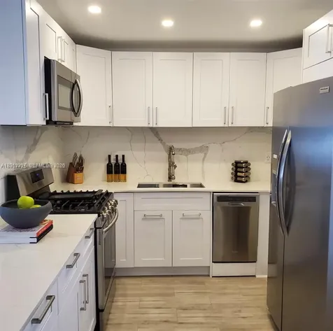 7406 Gary Avenue Miami Beach FL 33141