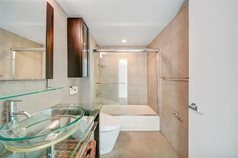 650 West Avenue Miami Beach FL 33139