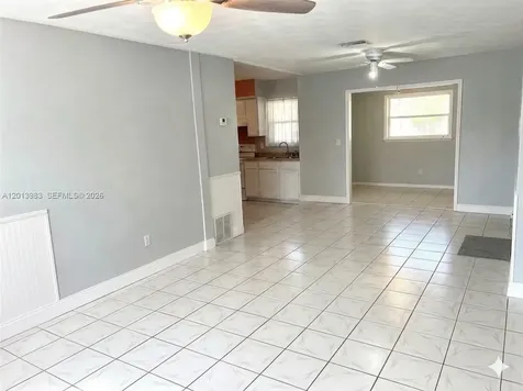 371 SW 67th Terrace Pembroke Pines FL 33023