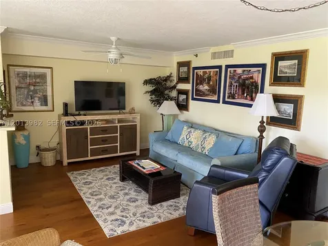 275 Palm Avenue Jupiter FL 33477