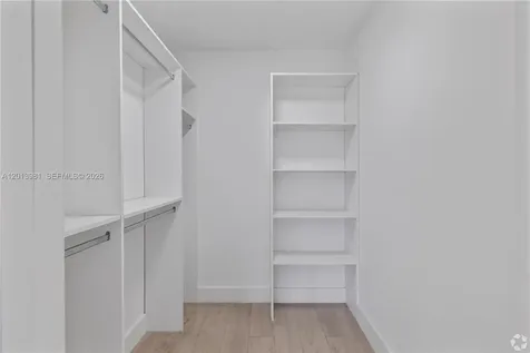 434 SW 10th Street Miami FL 33130