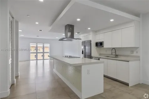 434 SW 10th Street Miami FL 33130