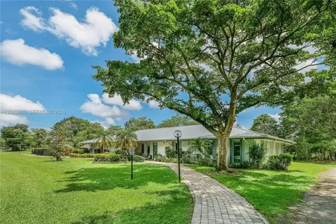 6200 NW 44th Street Lauderhill FL 33319
