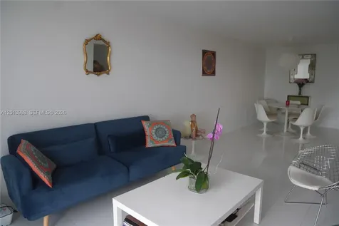 2851 NE 183rd Street Aventura FL 33160