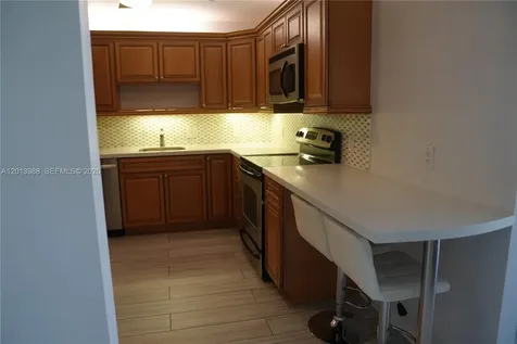 2851 NE 183rd Street Aventura FL 33160