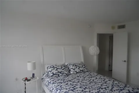 2851 NE 183rd Street Aventura FL 33160