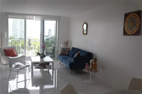 2851 NE 183rd Street Aventura FL 33160