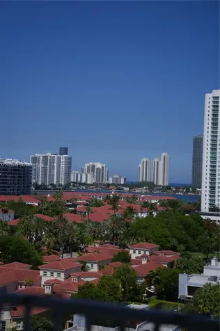 2851 NE 183rd Street Aventura FL 33160