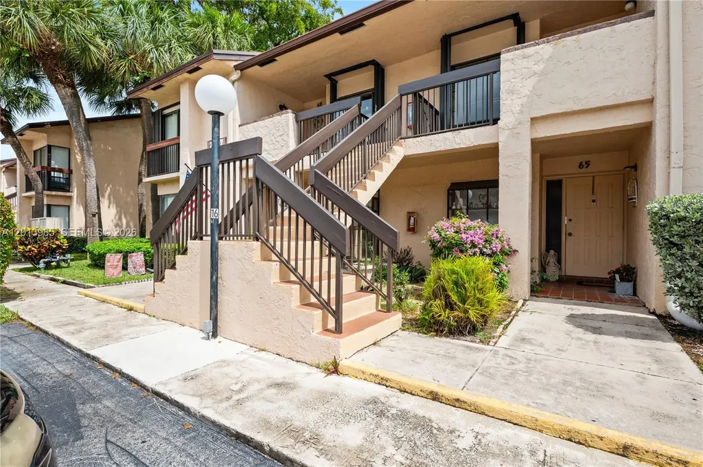 2347 SW 15th Street Deerfield Beach FL 33442