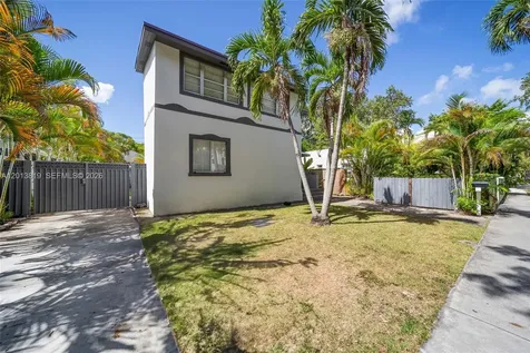 1520 SW 11th Terrace Miami FL 33135