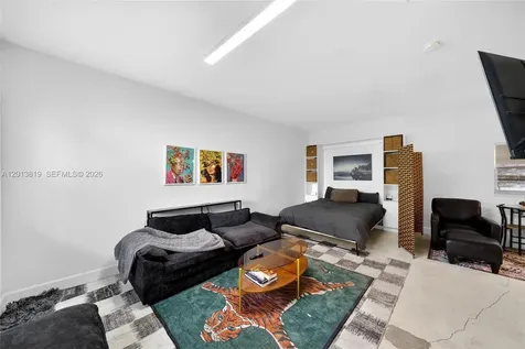 1520 SW 11th Terrace Miami FL 33135
