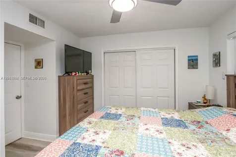 30 SW 108th Avenue Sweetwater FL 33174