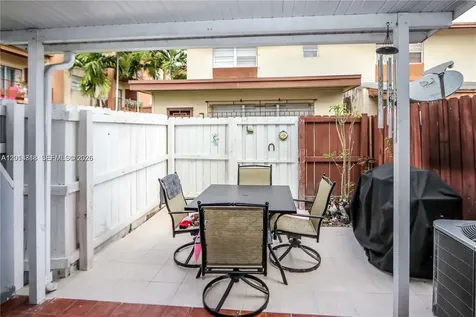 30 SW 108th Avenue Sweetwater FL 33174