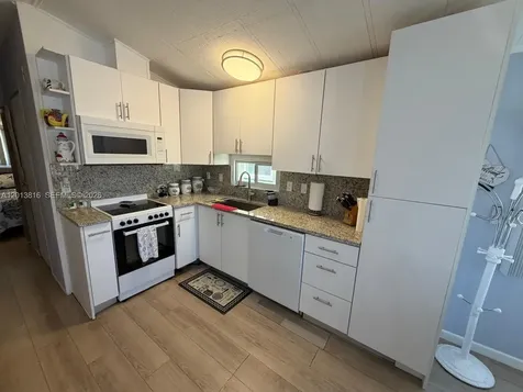 979 Nettles Boulevard Jensen Beach FL 34957