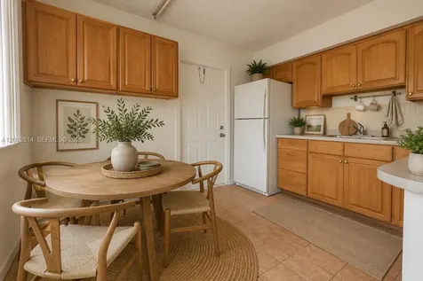 5825 Buchanan Street Hollywood FL 33021