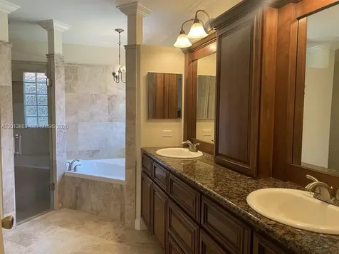 18430 NW 11th Street Pembroke Pines FL 33029