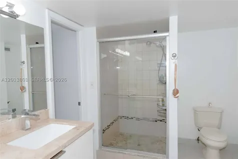 210 Seaview Drive Key Biscayne FL 33149