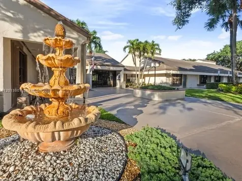 3289 S Carambola Circle S Coconut Creek FL 33066